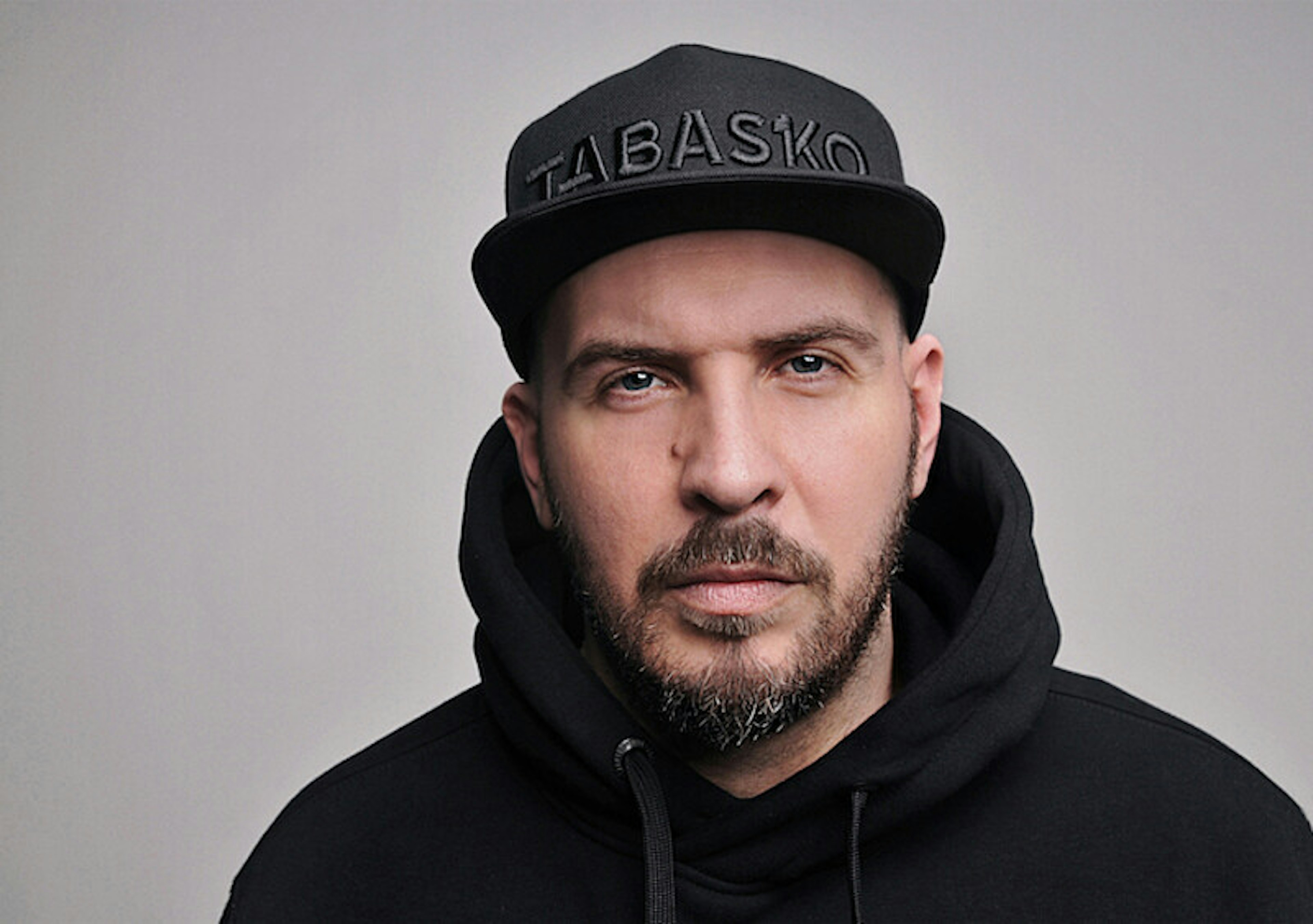 Wróżymy z fusów i wskazujemy 5 rapowych płyt, które naszym zdaniem dostaną nominację do Fryderyka