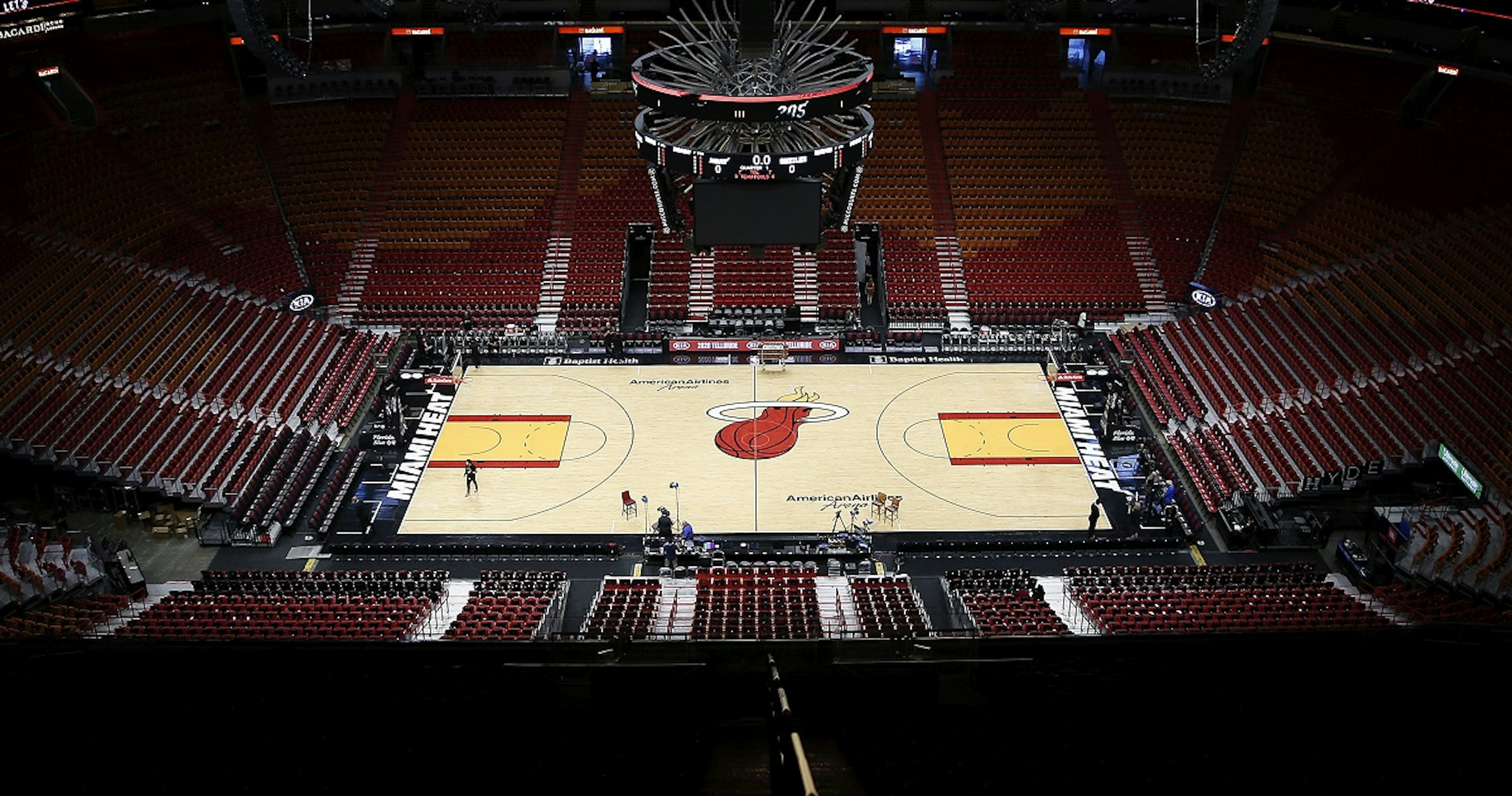 Memphis Grizzlies v Miami Heat