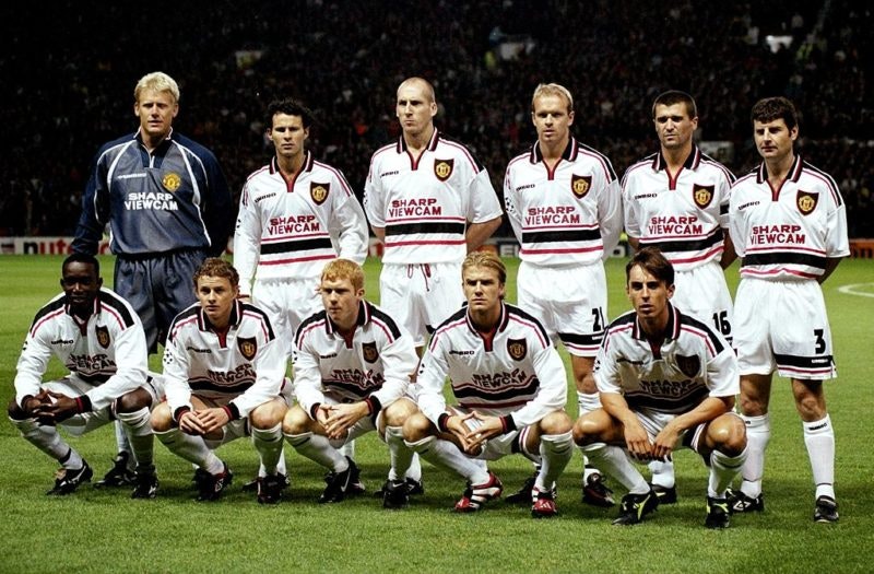 The Manchester United team pose for a picture