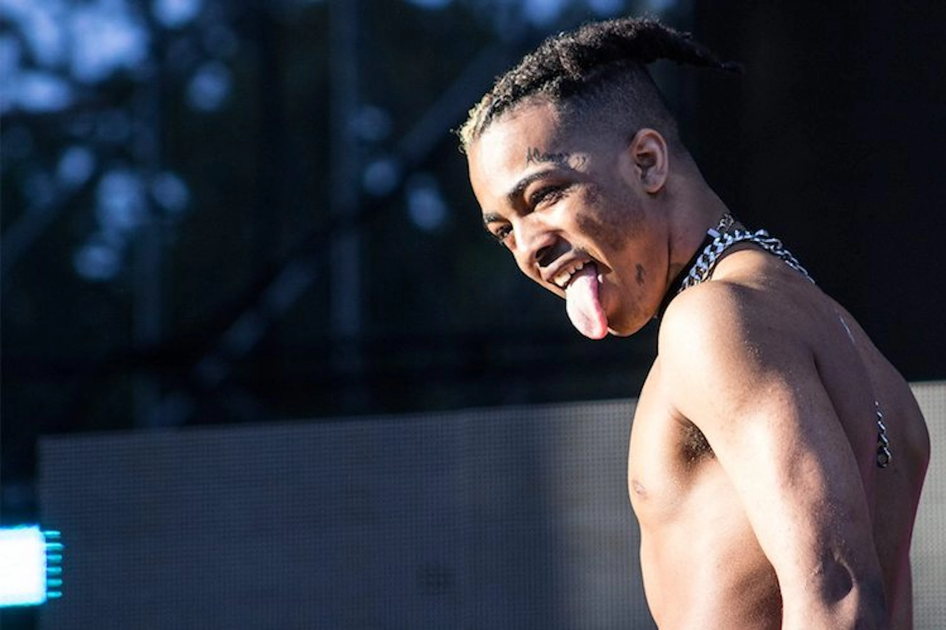 xxx-1.jpg