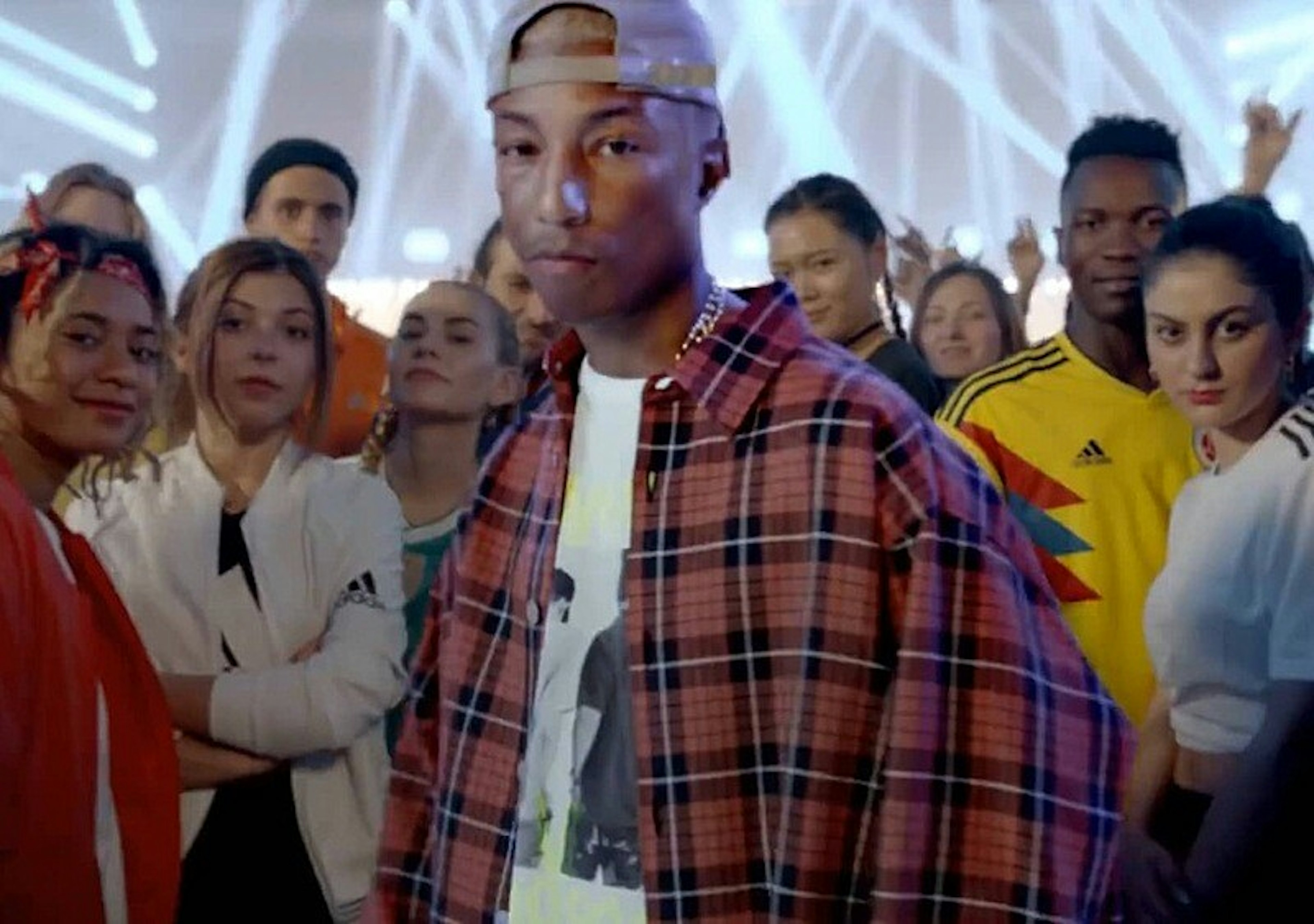 Pharrell, Stormzy i A$AP Ferg wystąpili w napakowanej gwiazdami reklamie adidasa