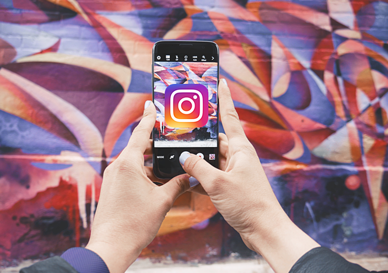 Instagram walczy ze stalkerami i włącza powiadomienia o screenshotach