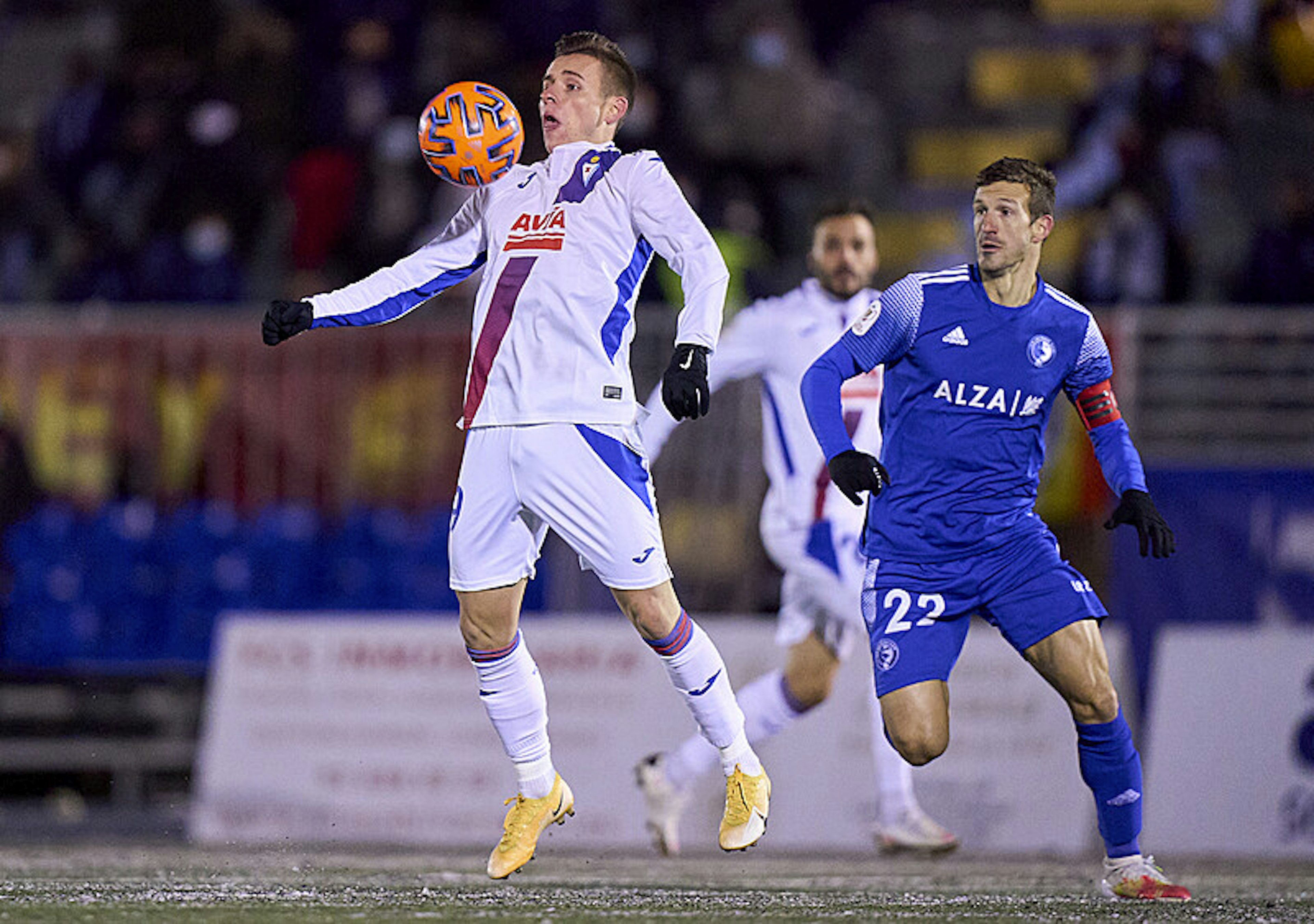 Historia o złym trenerze. Kądzior ucieka z Hiszpanii, by ratować szanse na Euro 2020