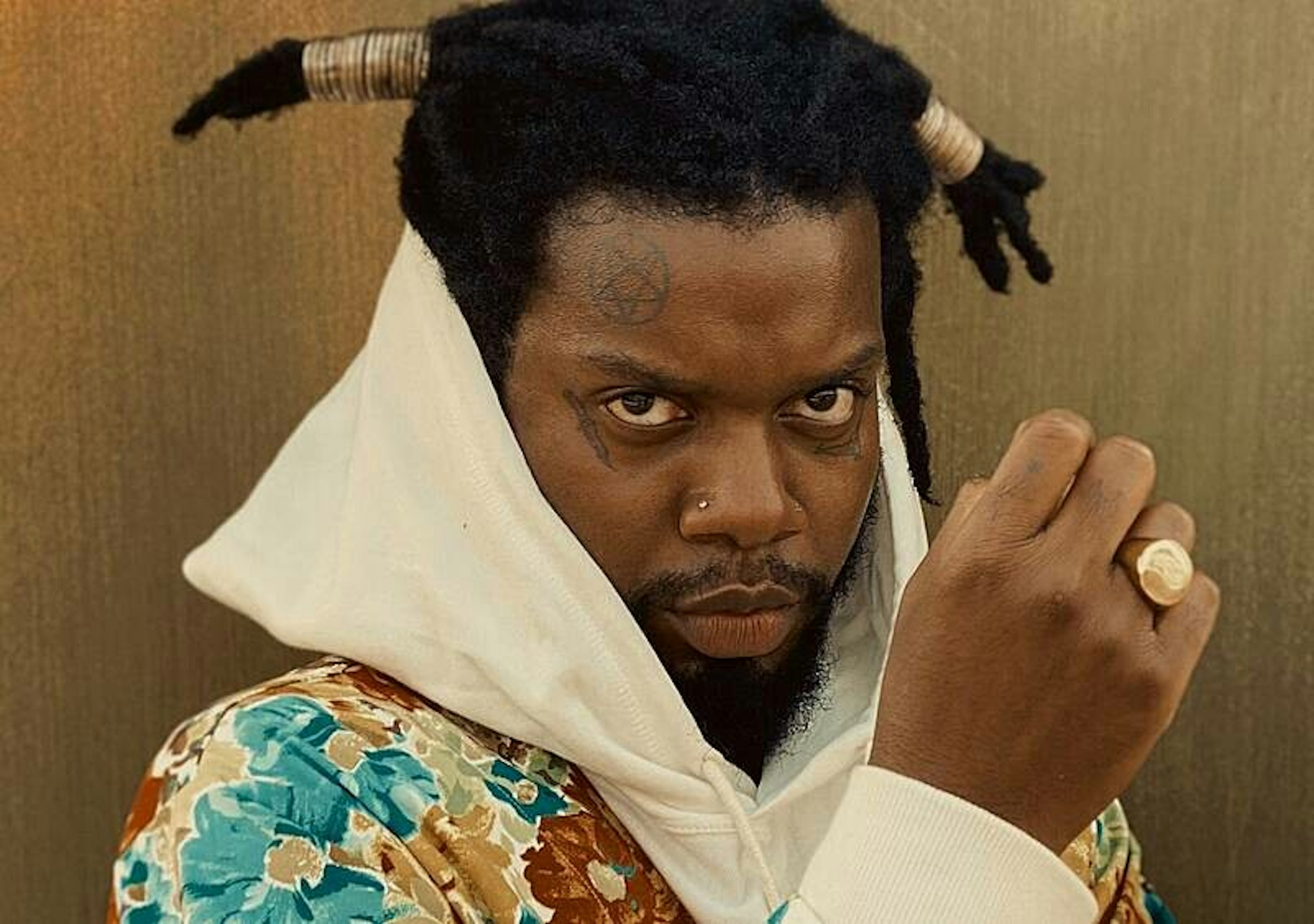 Gospel, queer i afirmacja życia. Poznajcie serpentwithfeeta, artystę z innej planety