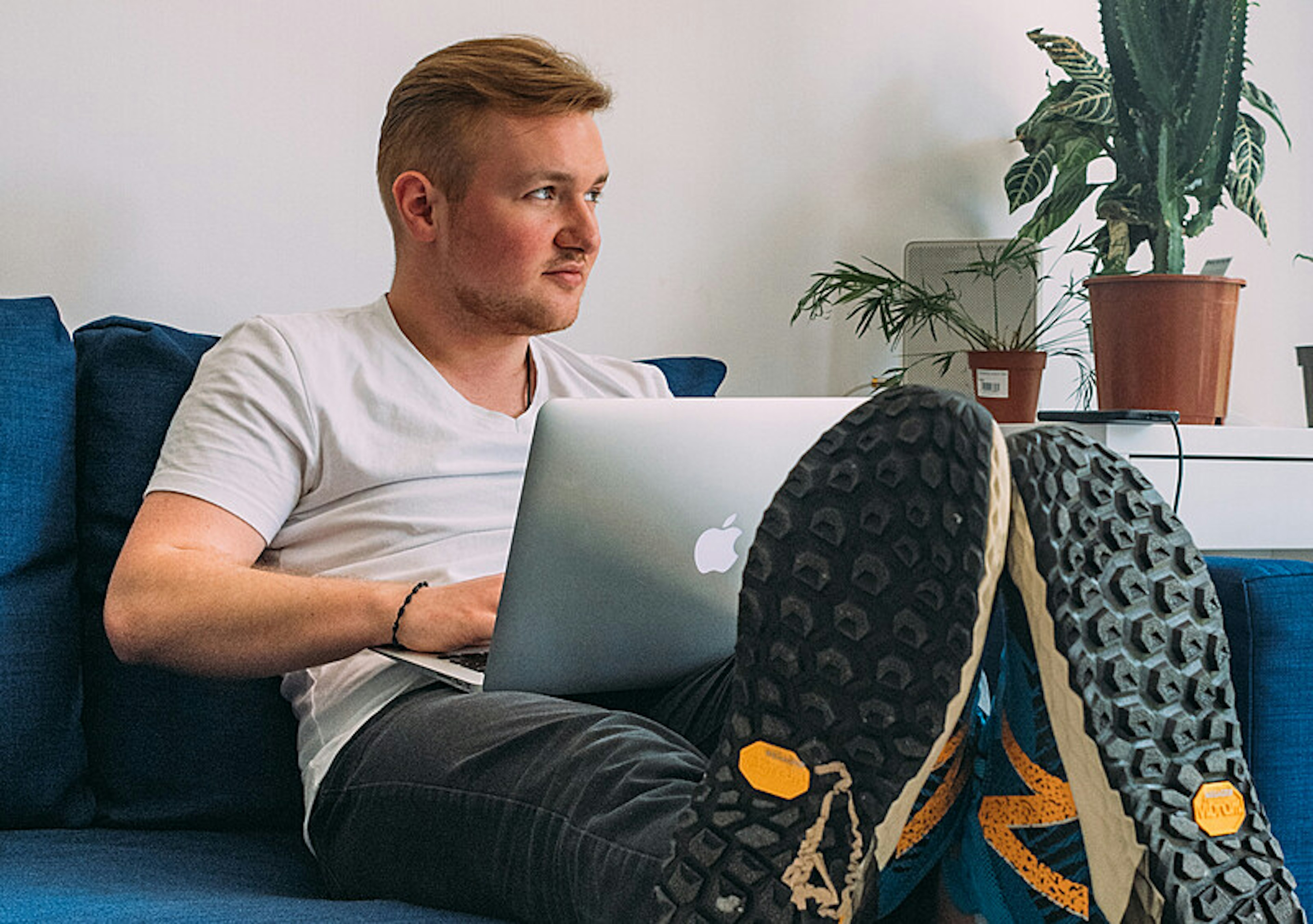 Dzień z życia naszego redaktora. Jak poradzić sobie w biegu?