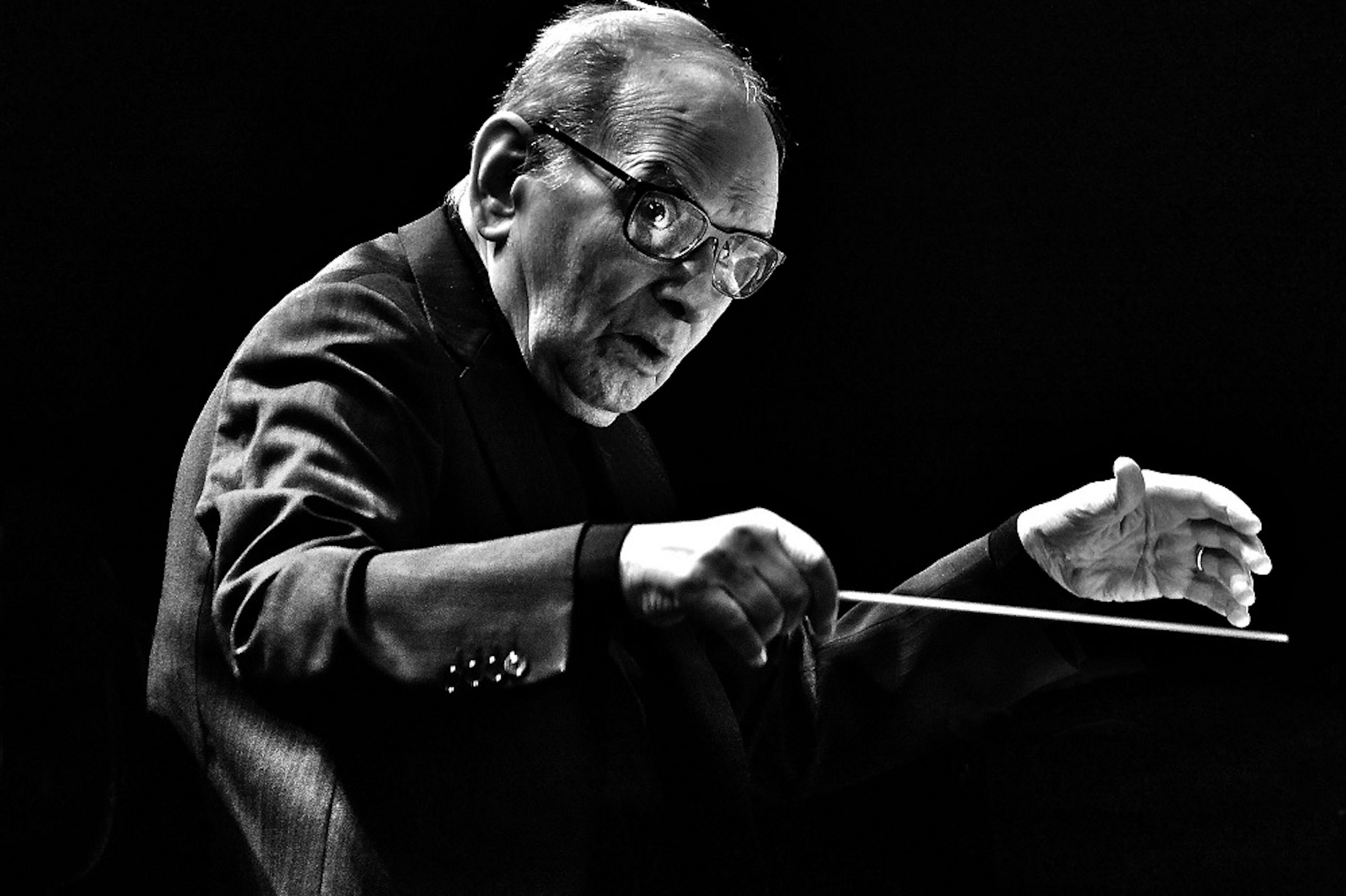 Morricone-fot.-Jim-Dyson-Redferns.jpg
