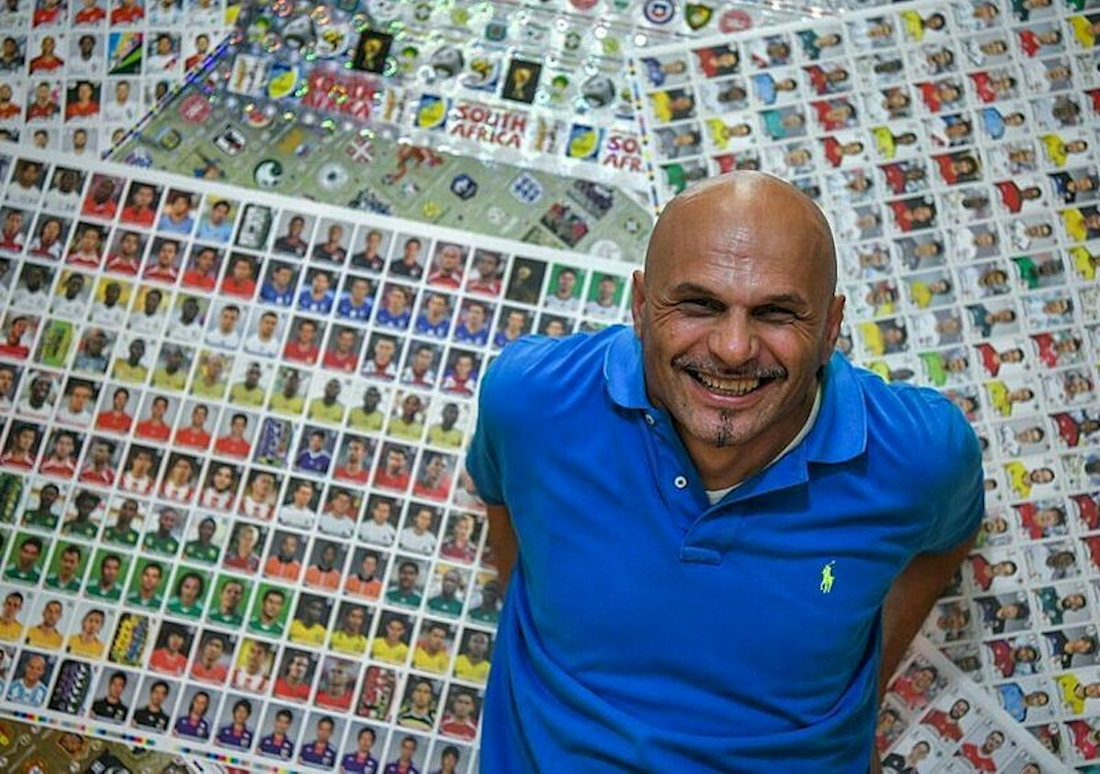 Największy kolekcjoner Panini na świecie. Trzy miliony naklejek i czek bez realizacji. Poznajcie Gianniego