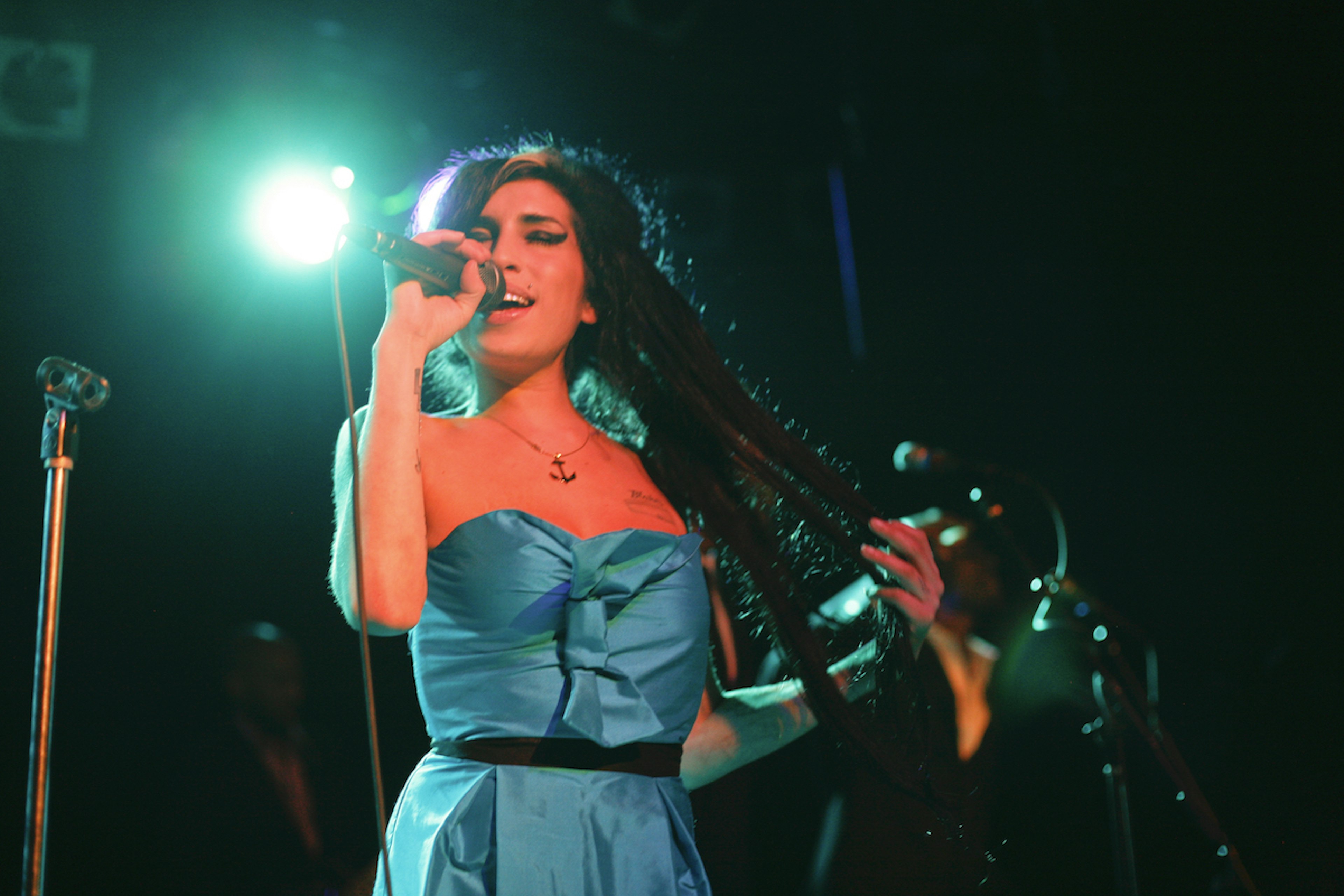 Amy Winehouse Performs At The Roxy Theatre