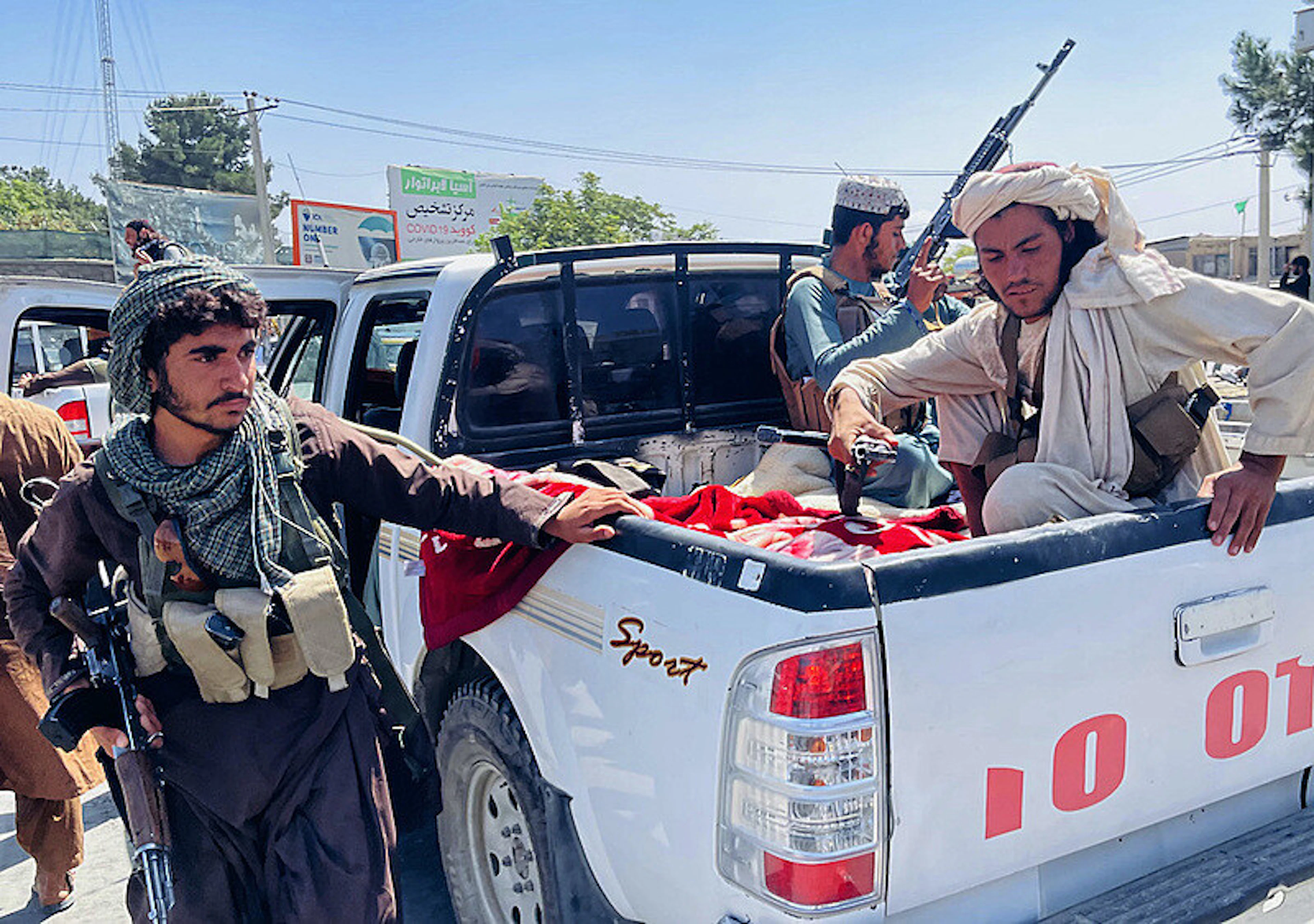 Afganistan przejęty przez talibów. Wszystko, co trzeba wiedzieć o sytuacji na Bliskim Wschodzie (ROZMOWA)