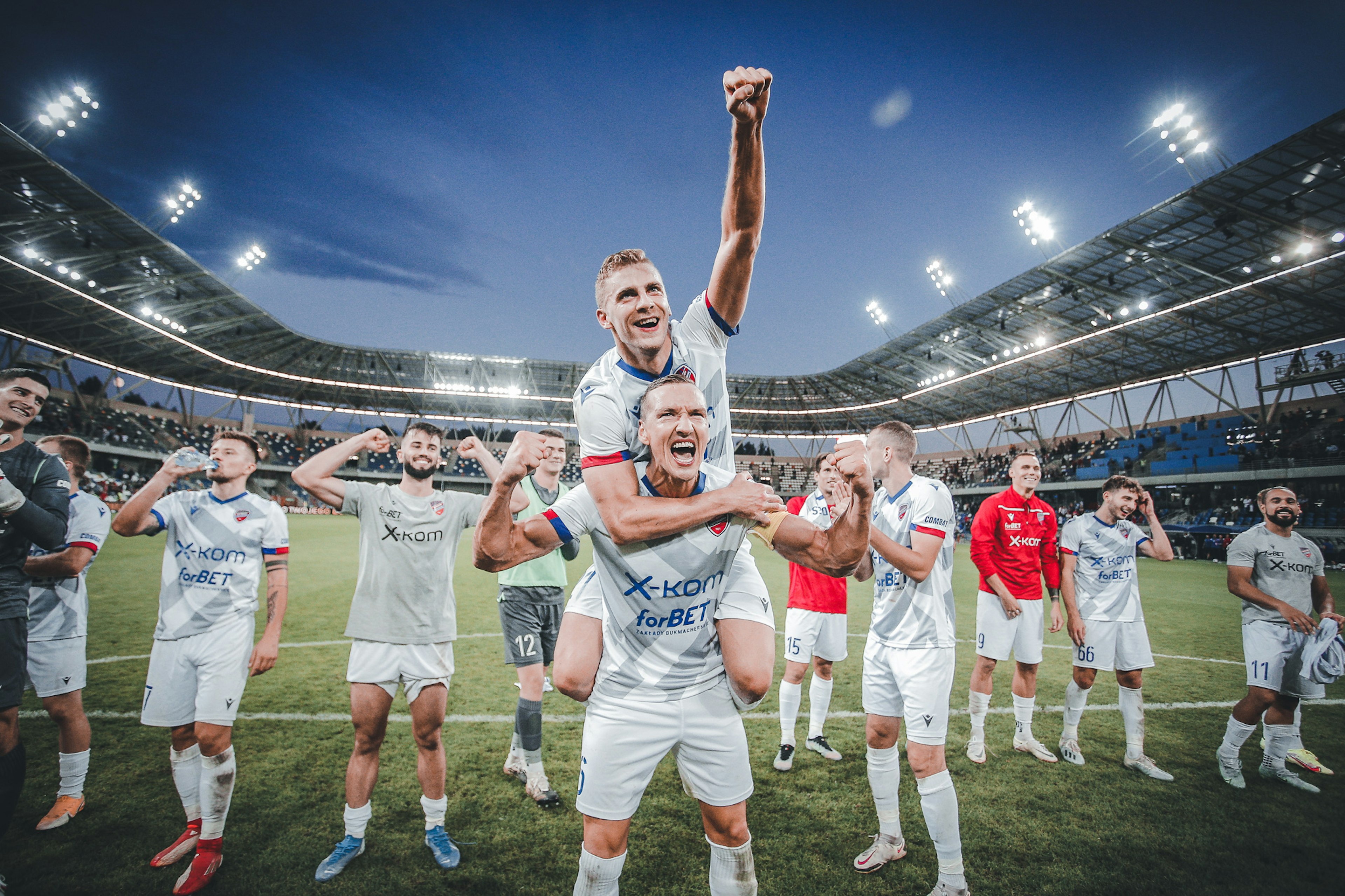 Raków - KAA Gent