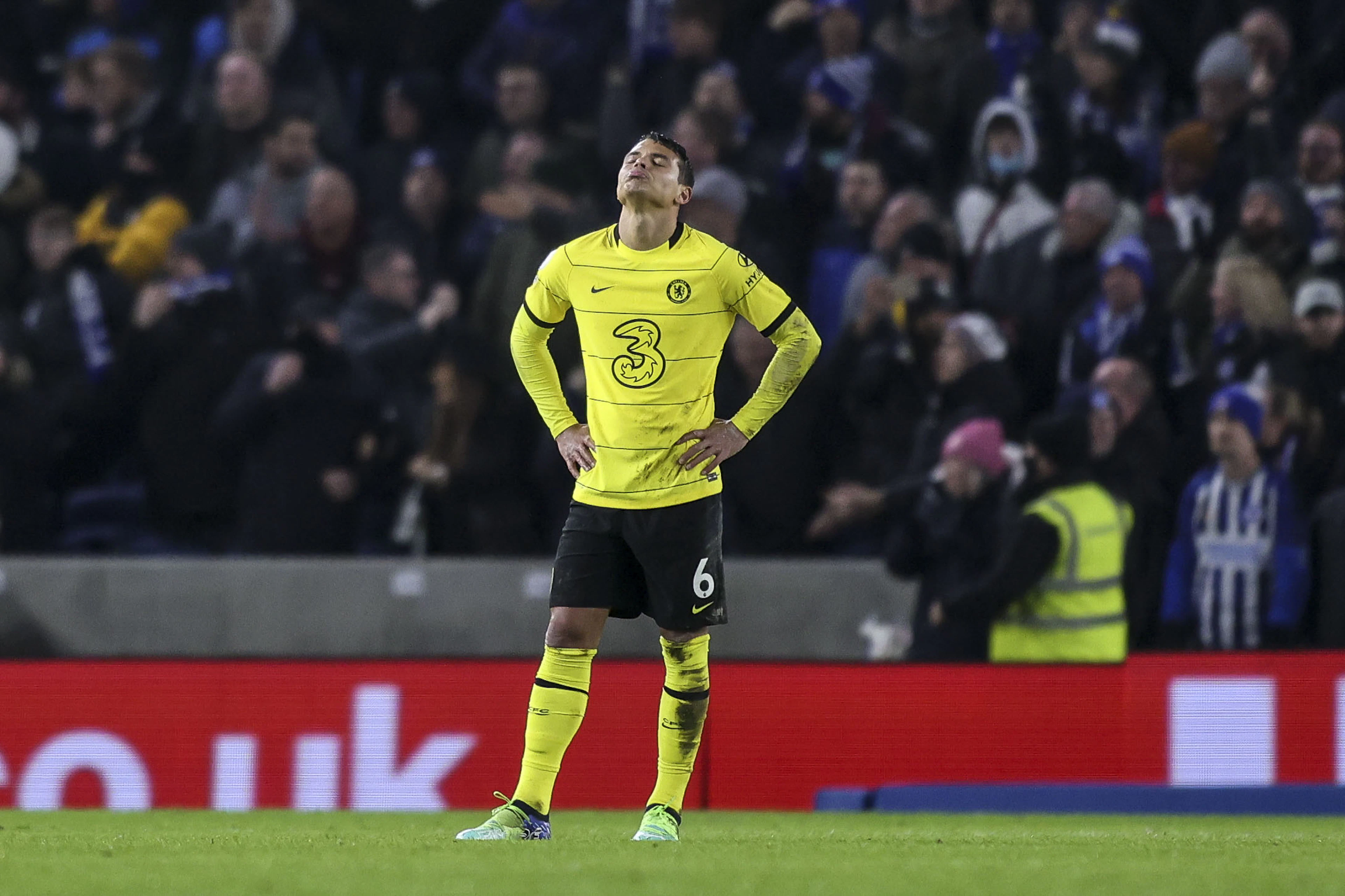 Brighton & Hove Albion v Chelsea - Premier League