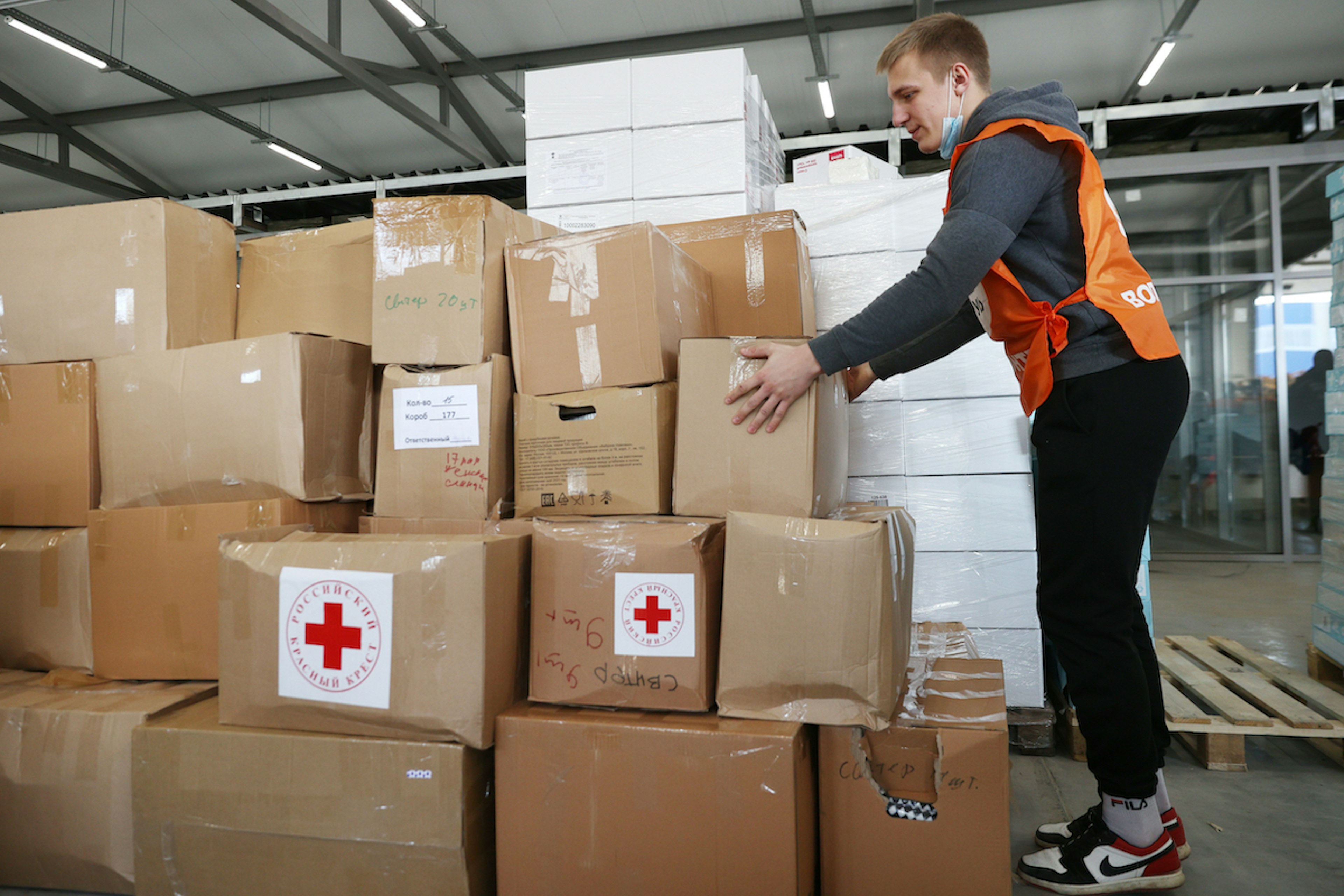 Volunteers collect Donbass humanitarian aid in Rostov-on-Don, Russia