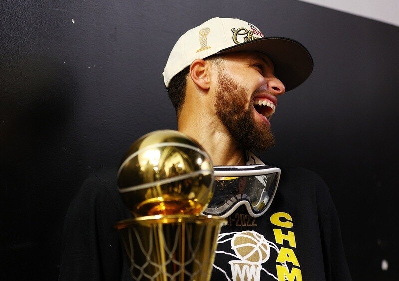 Wielkie odrodzenie dynastii. Jak silniejszy Stephen Curry został MVP finałów NBA
