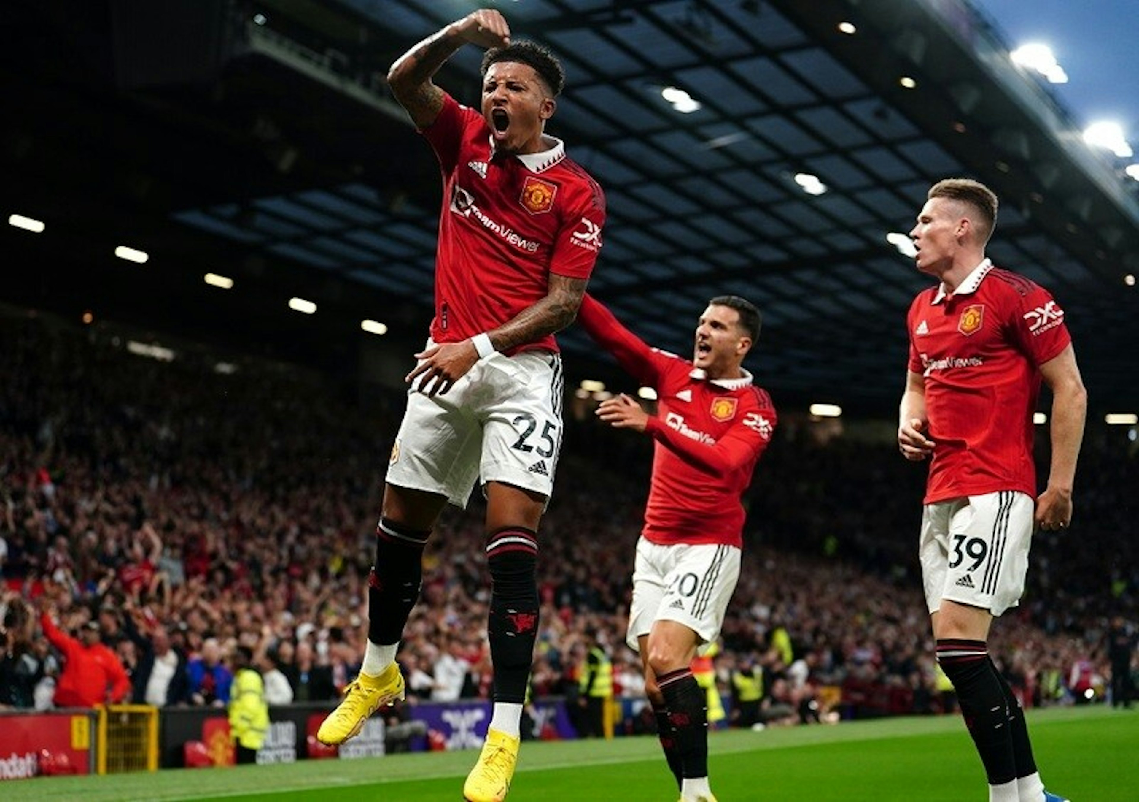 Reakcja, jakiej było trzeba. Wygrana z Liverpoolem wyznacza nowy kierunek Manchesterowi United