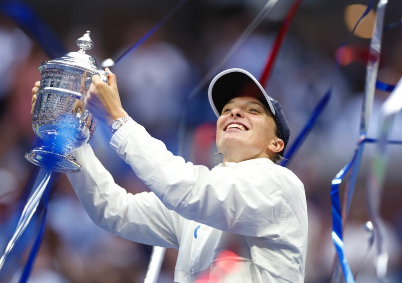 Jak doszło do najlepszego sezonu w historii polskiego tenisa? Kluczowe momenty Igi Świątek w 2022 roku