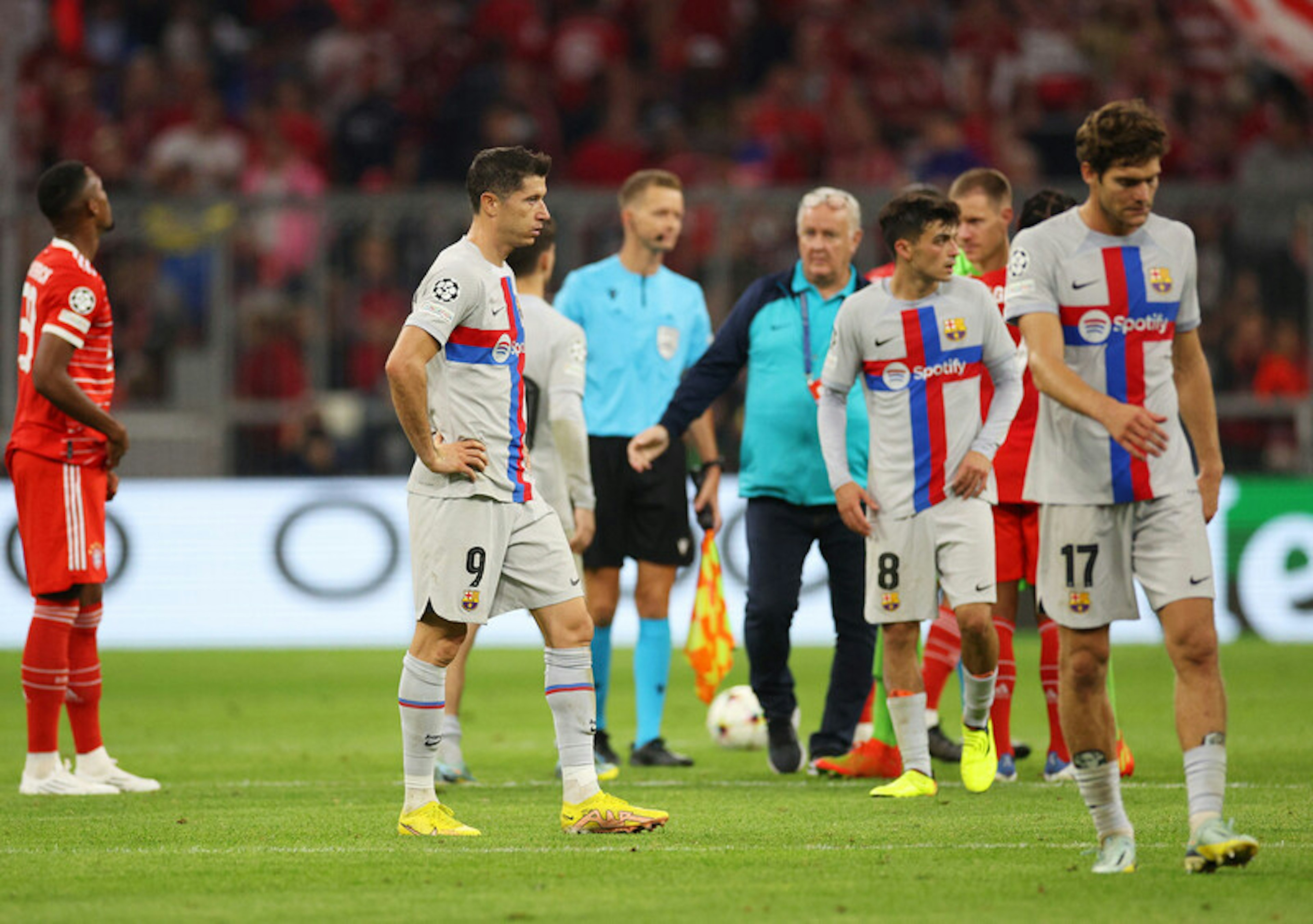 Barcelona na drodze wykluwania charakteru. Liga Mistrzów jest dla specjalistów od złych momentów