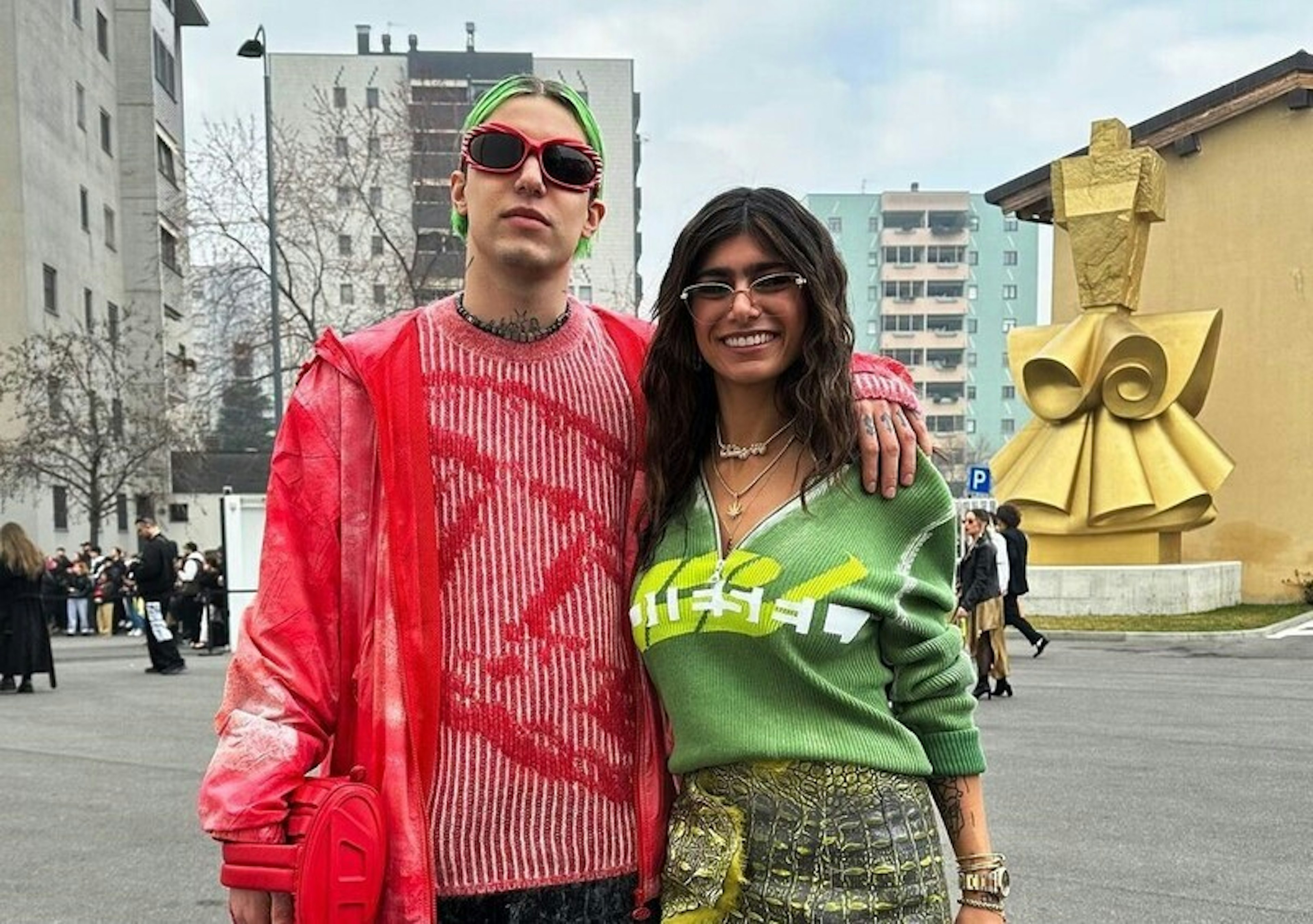 Mia Khalifa uczy Żabsona pokory 