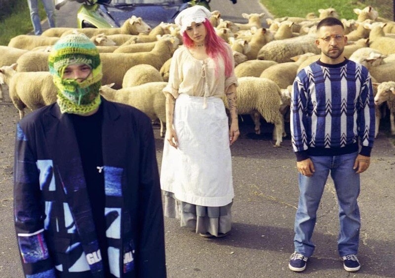 młody klakson, Young Leosia i Mr. Polska przerobili polski hit z 00's. Znacie go na pamięć