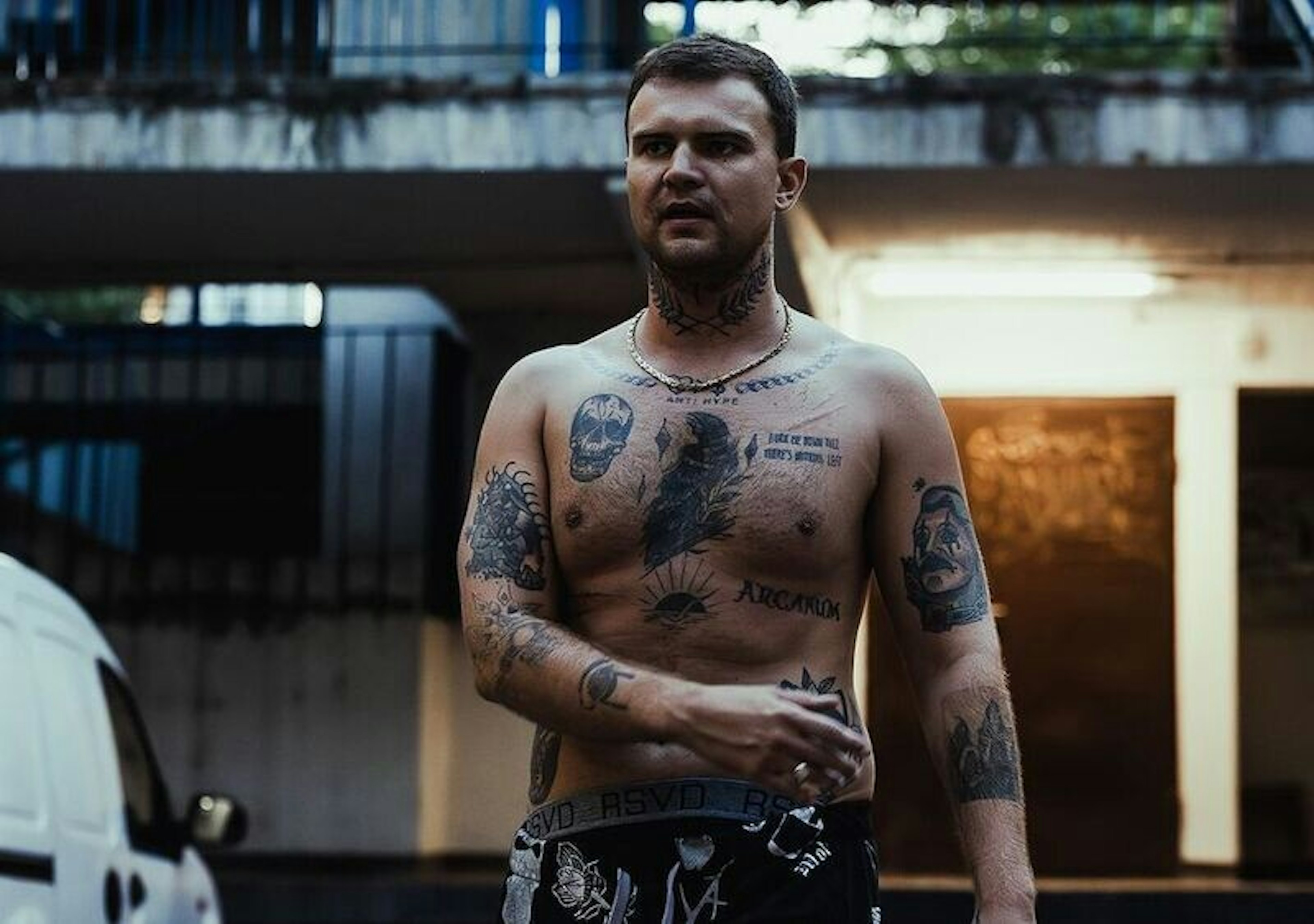 Szykuje się duży beef na naszej scenie? Sarius zaczepia Żabsona w nowym kawałku