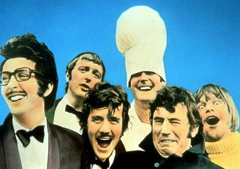 5 skeczów, które wyjaśnią wam, dlaczego Latający Cyrk Monty Pythona był najzabawniejszym serialem świata