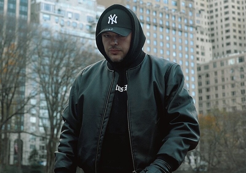 Tau: Wszyscy jesteśmy śmieszni (ROZMOWA)