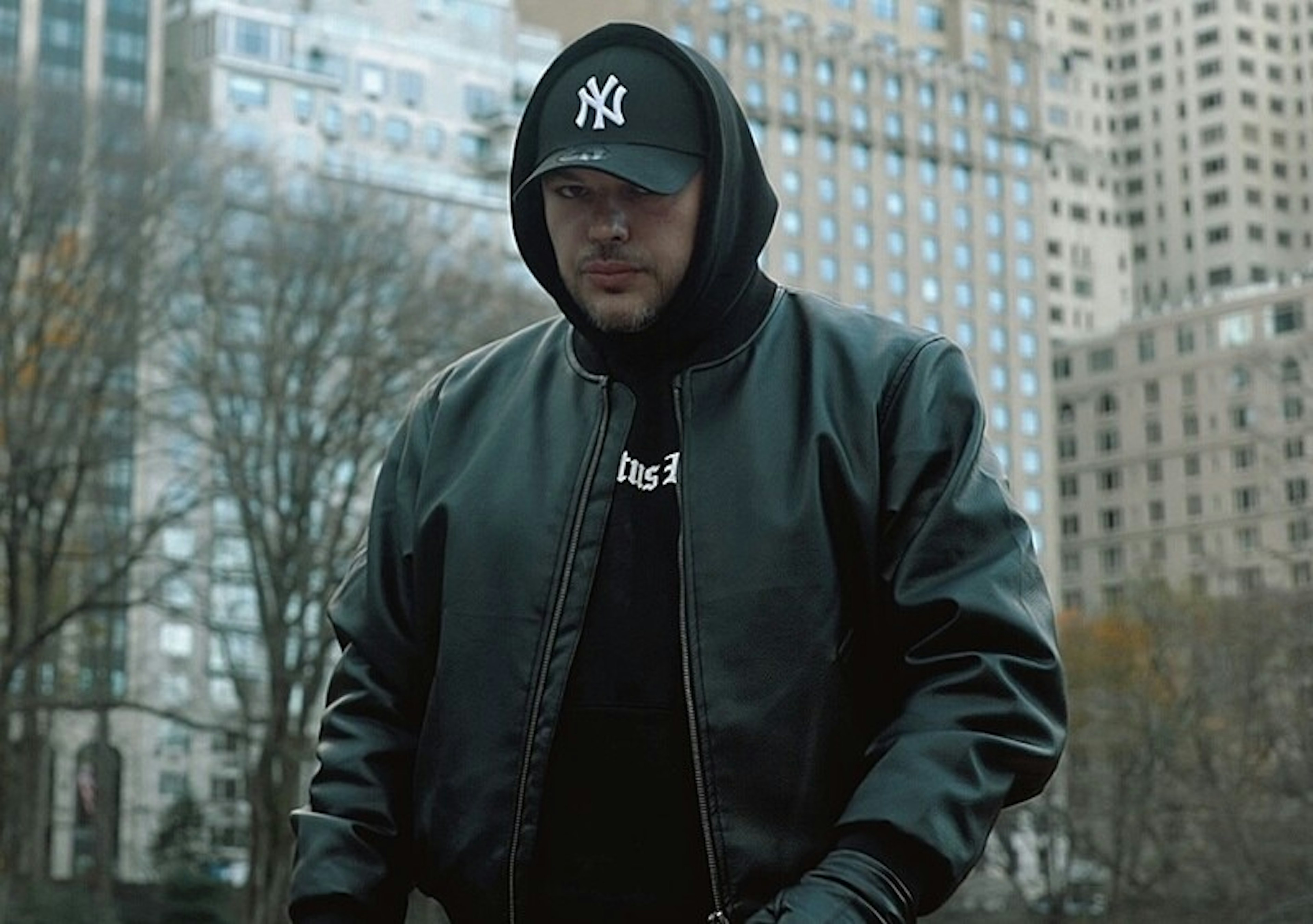 Tau: Wszyscy jesteśmy śmieszni (ROZMOWA)