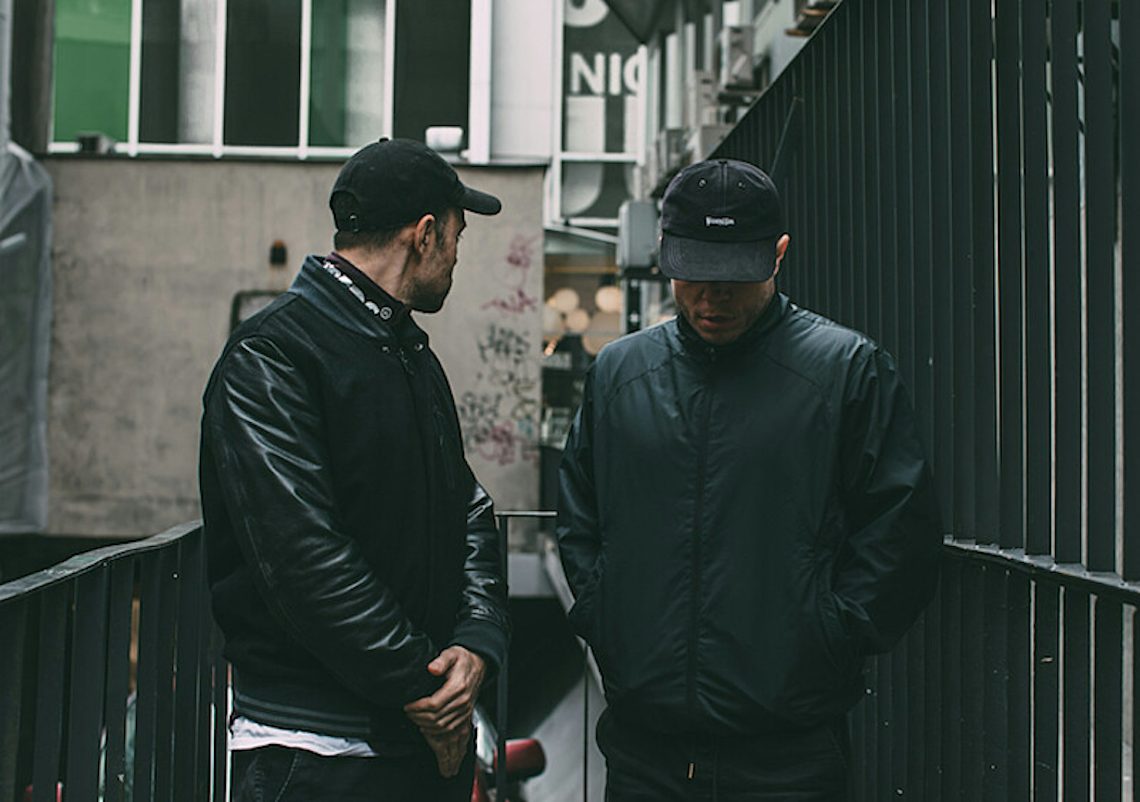 Przyglądamy się książce, która zainspirowała Oskara do napisania "Na audiencji". Oto "Brudna trylogia o Hawanie"