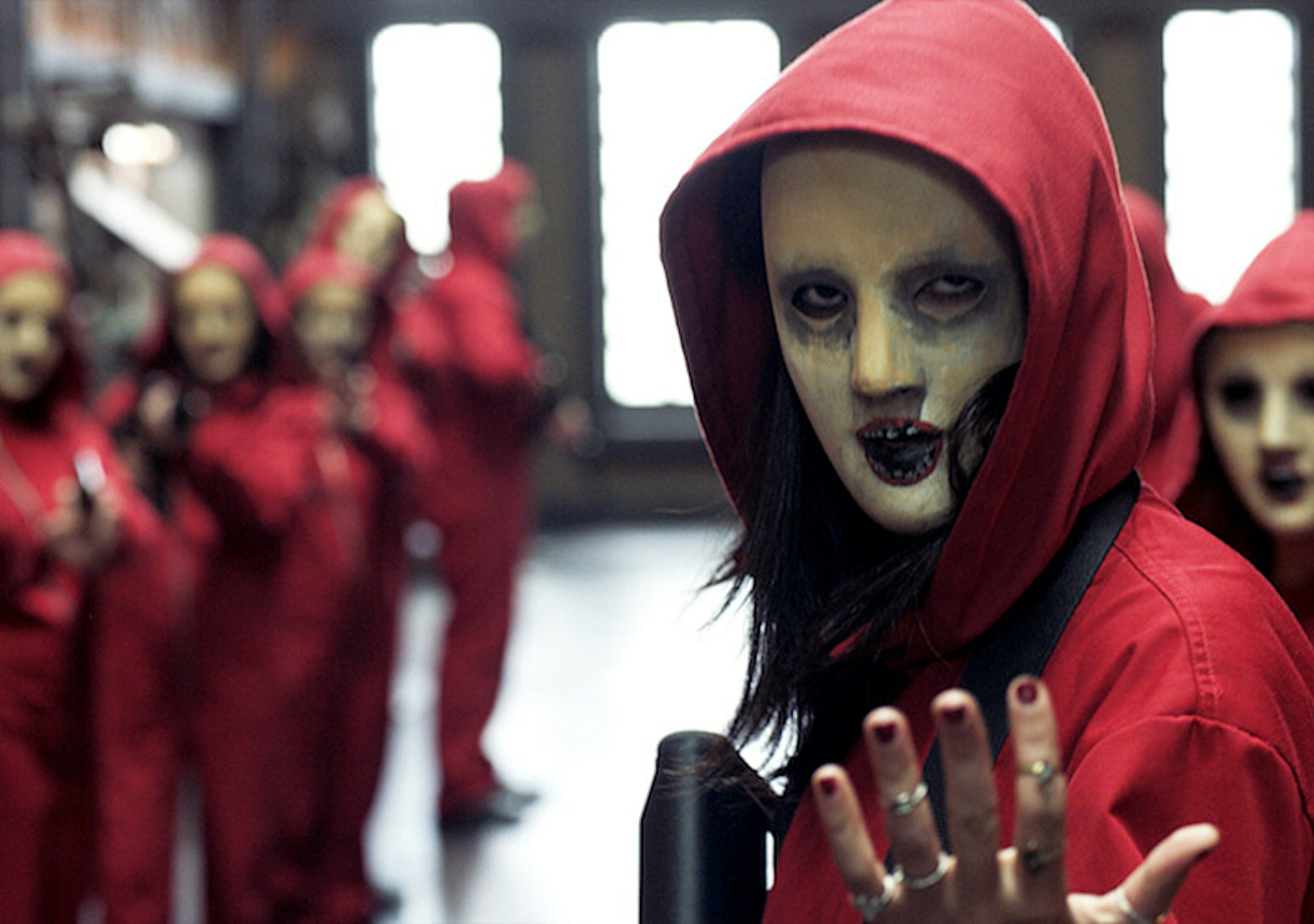 W piątek premiera 3. sezonu Domu z papieru. Co sprawia, że nie możemy się jej doczekać?