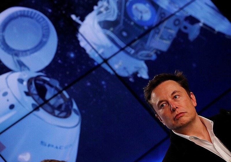 Elon Musk zapowiada połączenie mózgu z komputerem! Nastąpi to do końca przyszłego roku