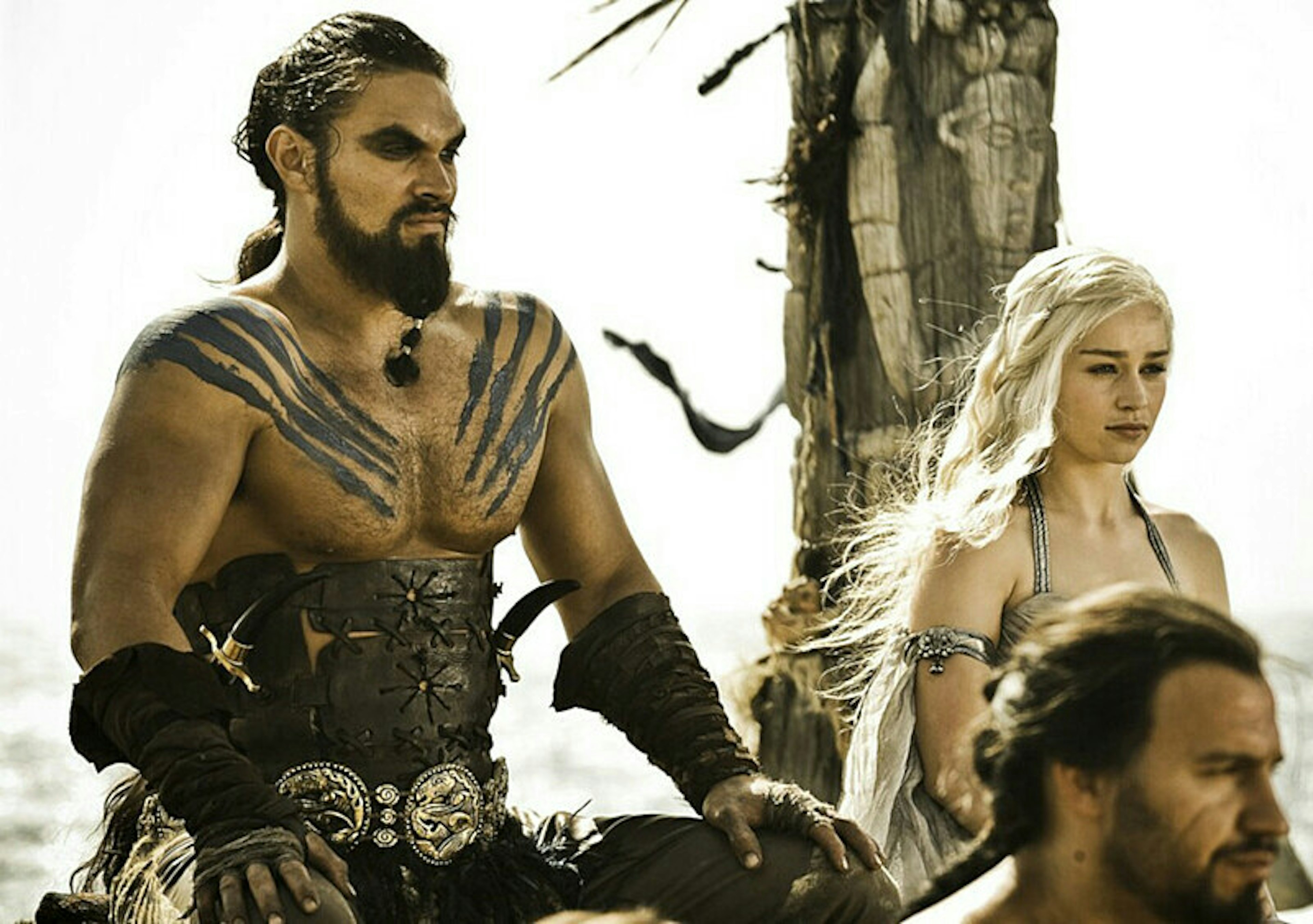 Khal Drogo wysłał do szpitala producenta "Gry o tron" po... grze w łapki