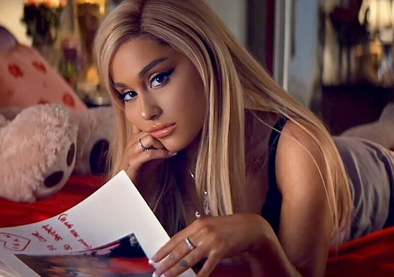 Ariana Grande idzie jak burza - właśnie ogłosiła datę premiery kolejnego albumu