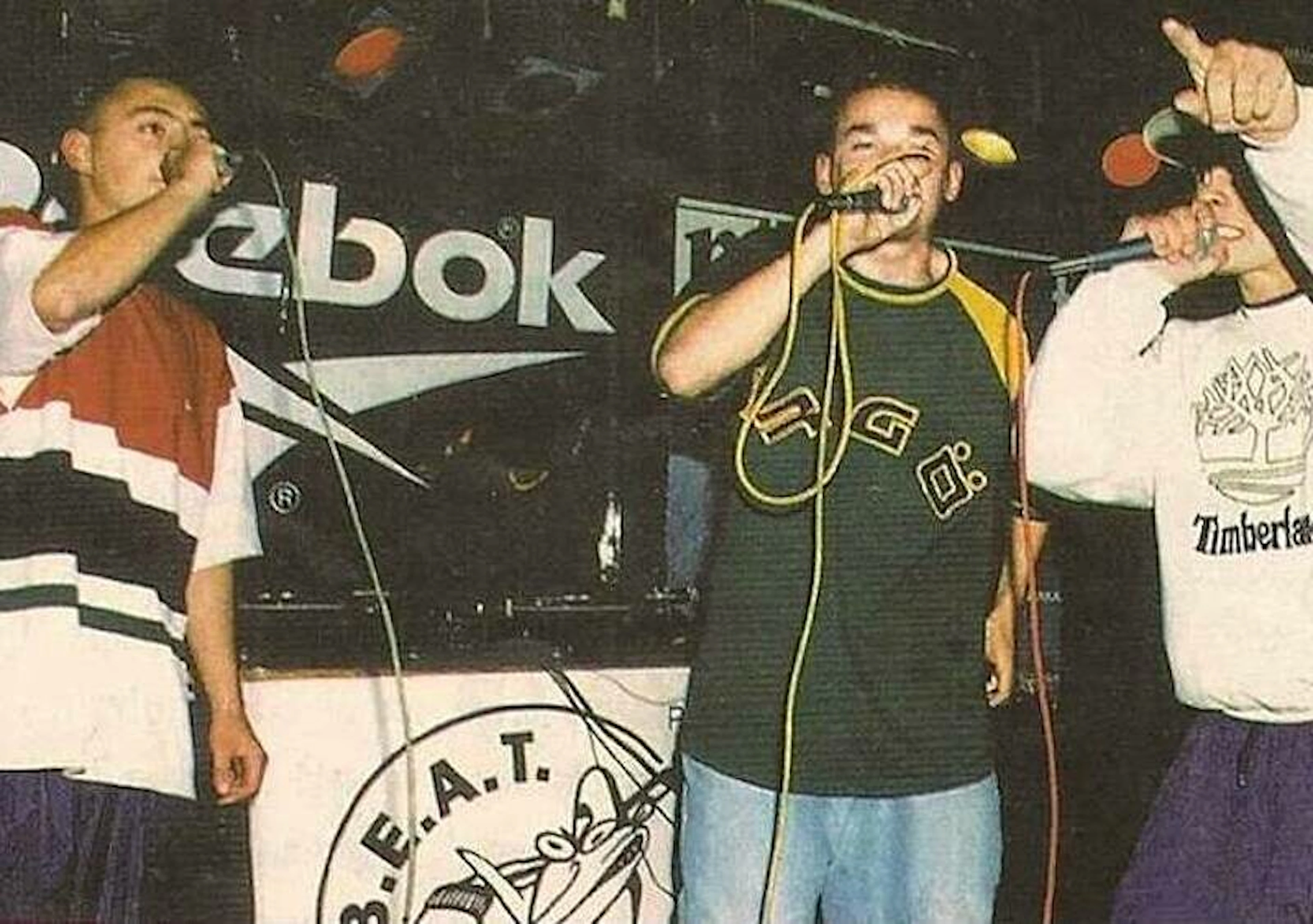 Znaleźliśmy dwie dość absurdalne recenzje „Skandalu” i debiutu Kalibra 44. Tak pisało się w latach 90.!